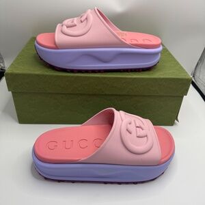 NWT GUCCI POOL SLIDES SIZE 38-8US platform interlocking logo pink purple